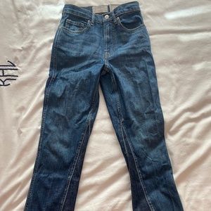 Everlane Cheeky Bootcut Jean